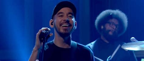 Dumont Fm Vem A Mike Shinoda Promete Um Ano Bem Animado Para Os