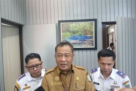 Pemkot Jambi Upayakan Angkutan Publik Terintegrasi Guna Kurangi