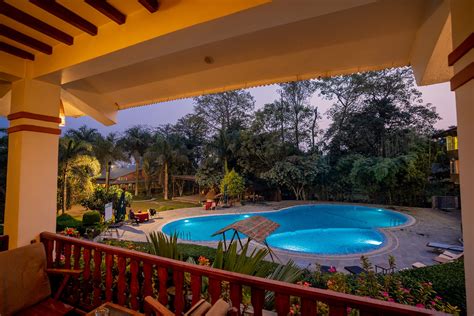 Hotel Gallery Hotel Jungle Crown Sauraha