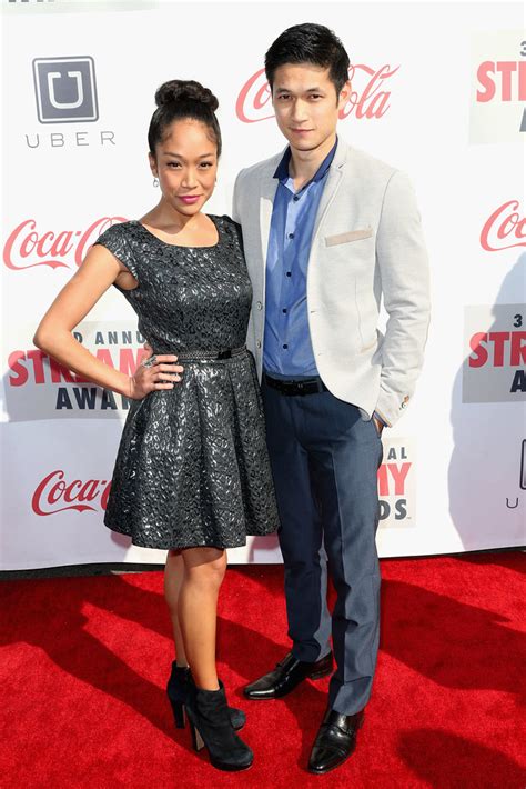 Hot Sexy Shelby Rabara Bikini Pics