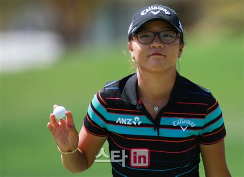 천재골퍼 리디아 고 Lpga 투어 프로 첫 우승박인비 4위종합