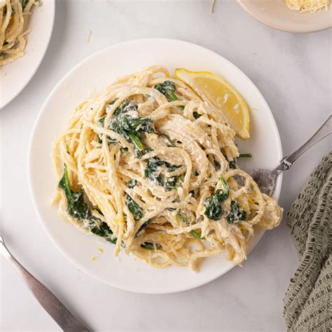 Lemon Ricotta Pasta Easy With Creamy Cheese Sauce Amiras Pantry