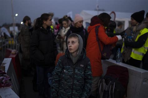 Live Updates Russian Strikes Hit Apartment Building In Kyiv