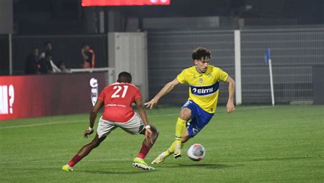 National Sochaux tombe à Nîmes dans une ambiance survoltée 4 2 ici