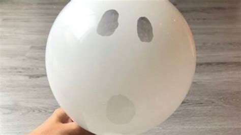 Ghost Balloons: Halloween STEM Experiment | Mombrite