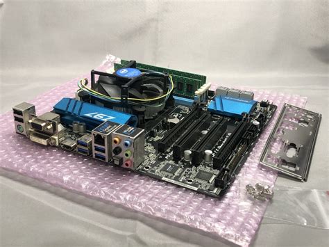 【傷や汚れあり】★1円スタート★マザーボード Asrock Z97m Pro4 Lga1150 Bios立ち上がり確認済み ・cpu