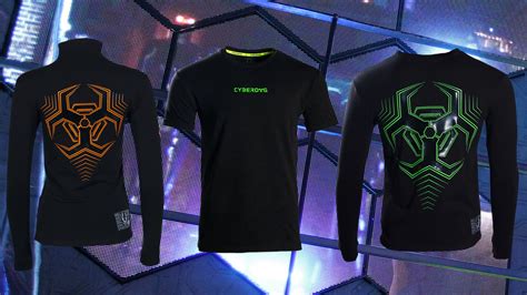 Cyberdog.net - Futuristic fashion, clubwear, rave t-shirts & clothing