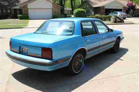 Purchase Used 1989 Oldsmobile Cutlass Ciera SL Sedan 4 Door 3 3L In