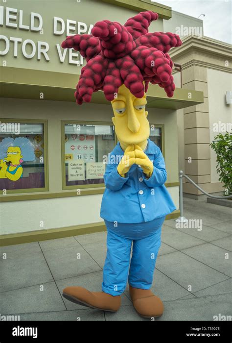 Sideshow bob the simpsons hi-res stock photography and images - Alamy