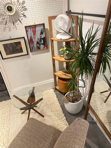 大型商品RODEZ CHAIR NUDE 2nd 1シーター ロデチェアのコーディネートスナップMakiJOURNAL STANDARD FURNITUREジャーナルスタンダード