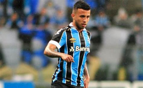 Sucessor De Matheus Henrique No Gr Mio Sondado Pelo Futebol Europeu