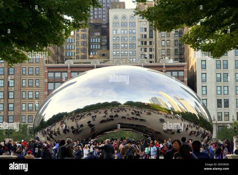 Chicago Illinois Us October 13 2018 Cloud Gate Also Known As