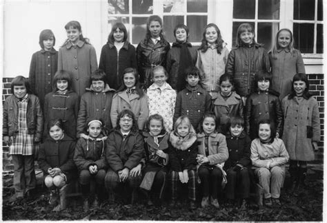 Photo De Classe Cours élémentaire 2 De 1969 Ecole Sainte Jeanne Darc