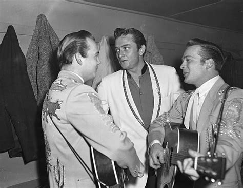 Johnny Cash With Teddy Wilburn And Doyle Wilburn Late S Backstage