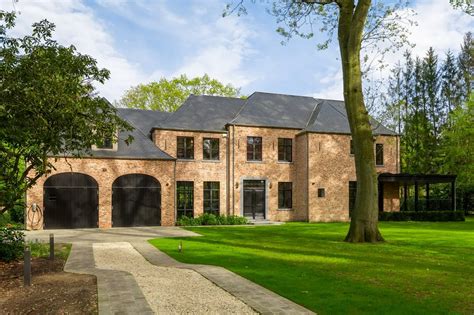 Te Koop Villa In Brasschaat Voshollei Rodenburgh Immobili N