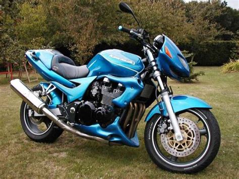 2003 Kawasaki ZR 7S Moto ZombDrive