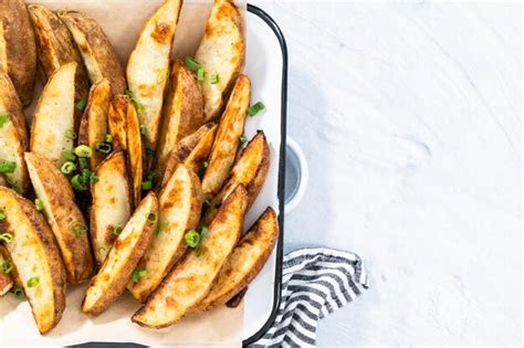 Premium Photo | Potato wedges