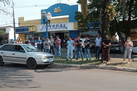 Confira As Fotos Da Inaugura O Da Barbearia Jud Realizada No In Cio