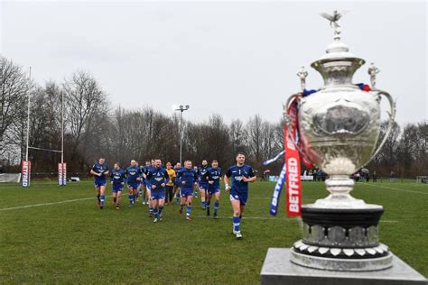 leeds rhinos  challenge cup venue talks  hunslet rlfc set  visit