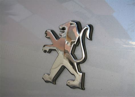 Logo Peugeot Lion Metallic Shiny Free Image From Needpix