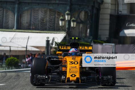 Jolyon Palmer Gbr Renault Sport F Team Rs At Formula One World