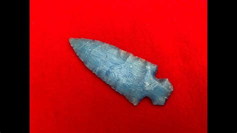 207 Flint Knapping A Slab Of Blue Fiber Optic Glass11 Youtube