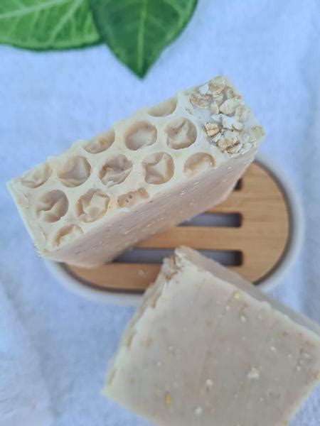 Honey And Oat Soap Allure Natural