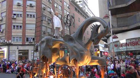 El Cierzo Protagonista Del Desfile Del Preg N Guia De Zaragoza