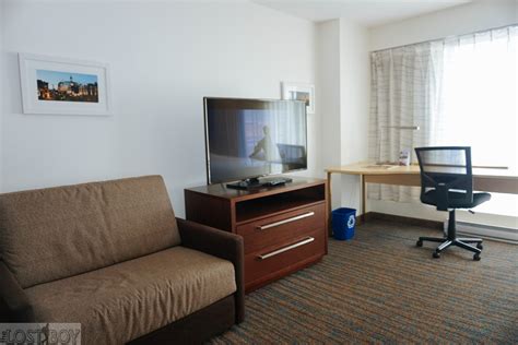 Residence Inn Montreal Downtown: Great Rooms and Location - The Lost Boy Lloyd