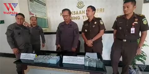 Korupsi Mantan Kepala Dinas Perdagangan Kota Tebing Tinggi Divonis Satu