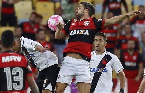 Flamengo E Vasco Jogam Mal E Empatam Sem Gols Futebol Total Aqui