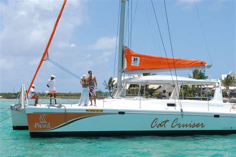 Catamaran Cruise To Ile Aux Cerfs From Pointe Jerome In Mahebourg