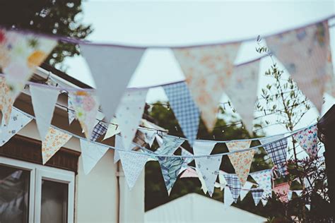 Glorious Wedding Bunting Ideas To Decorate Your Day Wedding Bunting