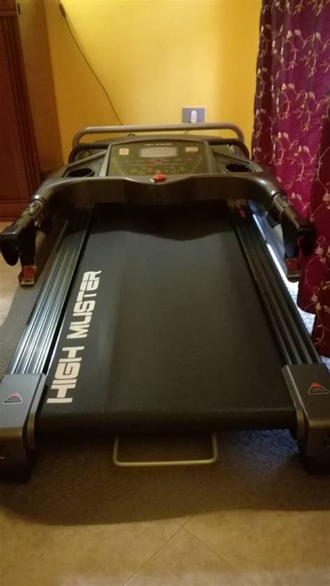 Tapis Roulant Professionale Come Nuovo Salvaspazio In Vendita In Sports