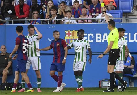 Las Dos Jugadas Polémicas Que Perjudicaron Al Córdoba Cf Ante El