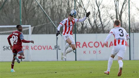 Sparing Cracovia Fk Eleziarne Podbrezov Galeria