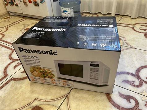 Мікрохвильова піч Panasonic NN-ST251W (Нова): 3 500 грн ...
