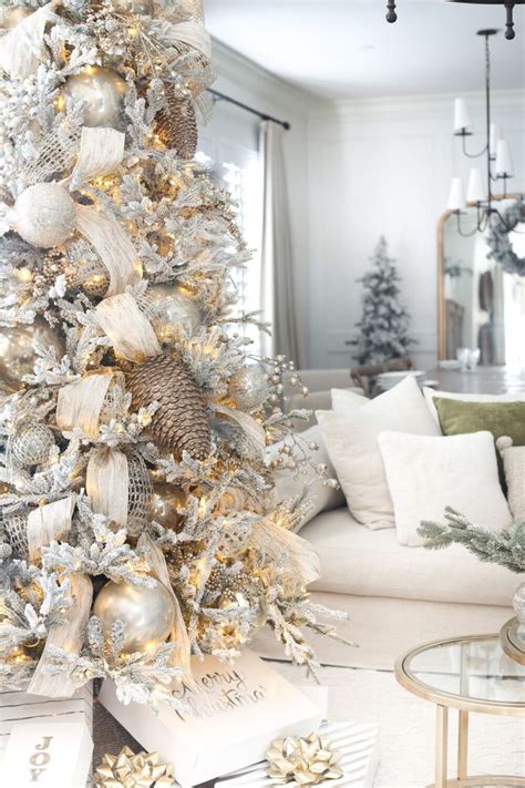 10 Unique Christmas Tree Ideas To Make Your Home Stand Out This Season