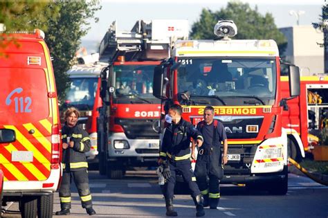 Tres Personas Intoxicadas Por El Humo De Un Incendio En Una Vivienda En