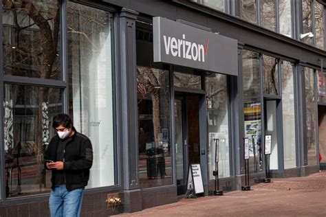 Big Internet Outages Hit The East Coast Causing Issues For Verizon