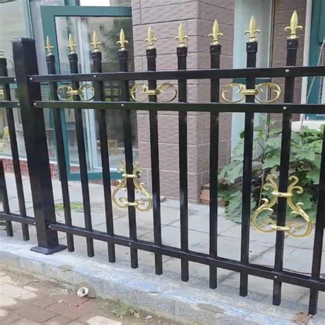 Steel Farm Fence Panels Galvanized Powder Coated Black Wrought Iron