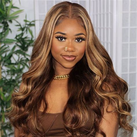 Julia Inch X Honey Blonde Ombre Color Highlight Body Weave Wig