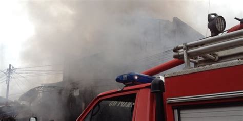 Puntung Rokok Picu Kebakaran Di Bogor Api Menyambar Tiga Rumah