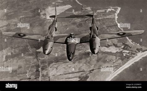 lockheed p  lightning   world war ii american fighter