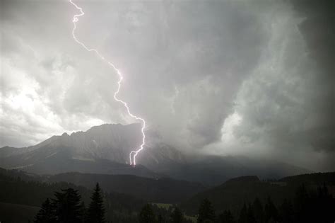 Wetteraussichten Starkregen Hagel Und Sturmb En Unwetter Und