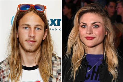 Kurt Cobain And Courtney Loves Daughter Frances Bean Marries Tony Hawk