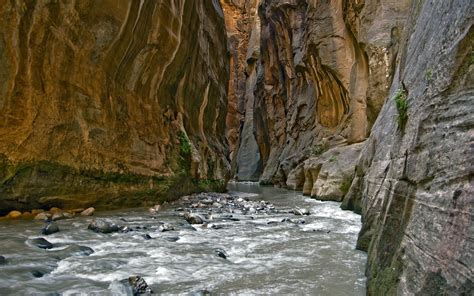 Fondos de pantalla Rocas garganta río Piedras peligro 1920x1200