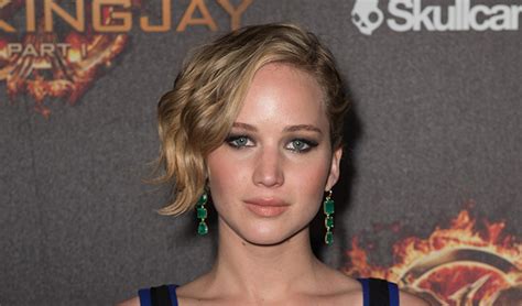 Jennifer Lawrence Are Un Nou Iubit Cu De Ani Mai N V Rst Ca Ea