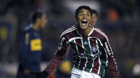 Thiago Silva Lascia Il Chelsea E Torna Al Fluminense Firmato Un