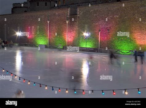 ice skating at the tower of london Stock Photo - Alamy